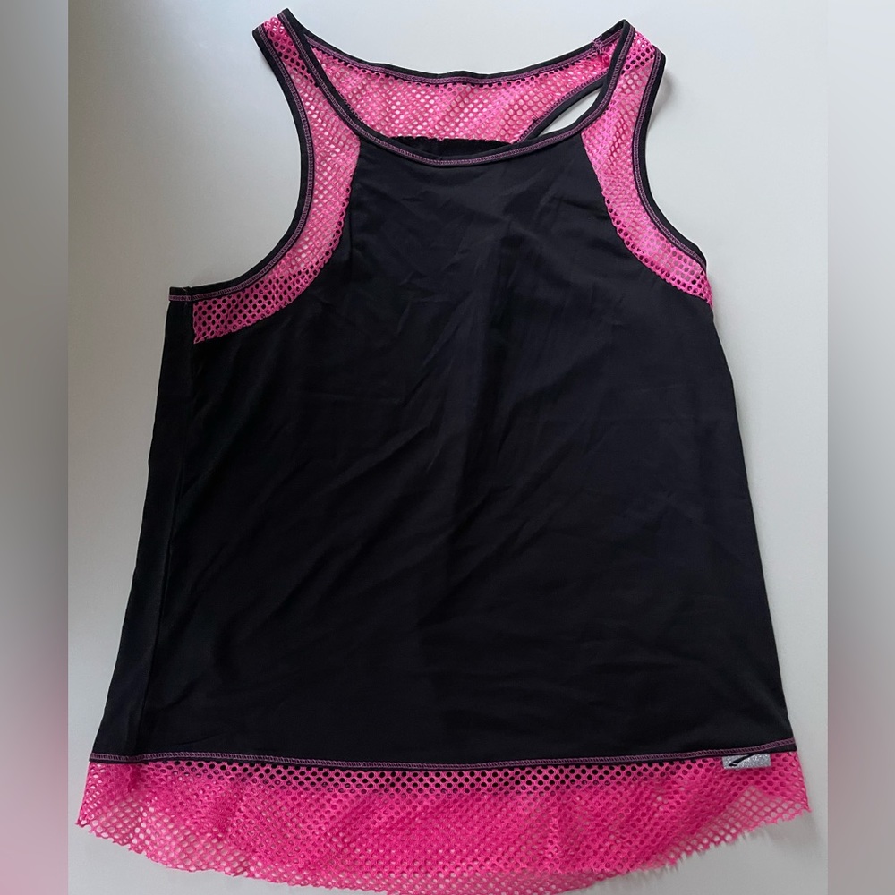 black tank top
